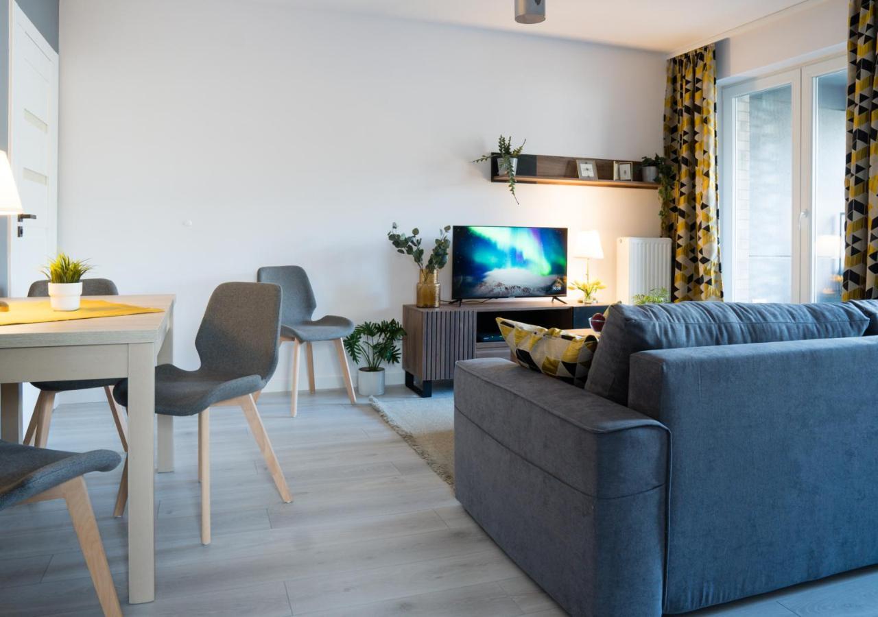 Apartament Sloneczny Kamienica Grochow With Free Parking ワルシャワ エクステリア 写真